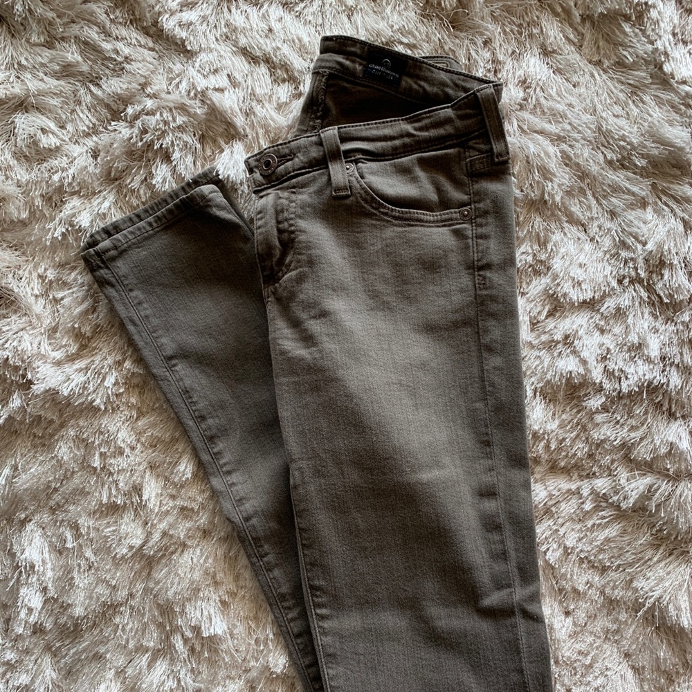 AG the legging. Excellent condition Barely Worn